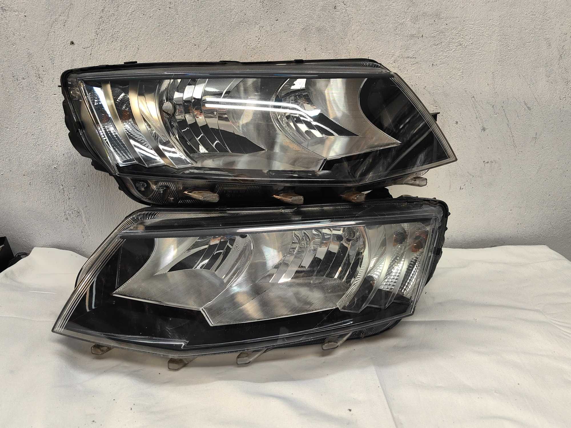 Оригинални фарове Шкода Октавия  Skoda Octavia