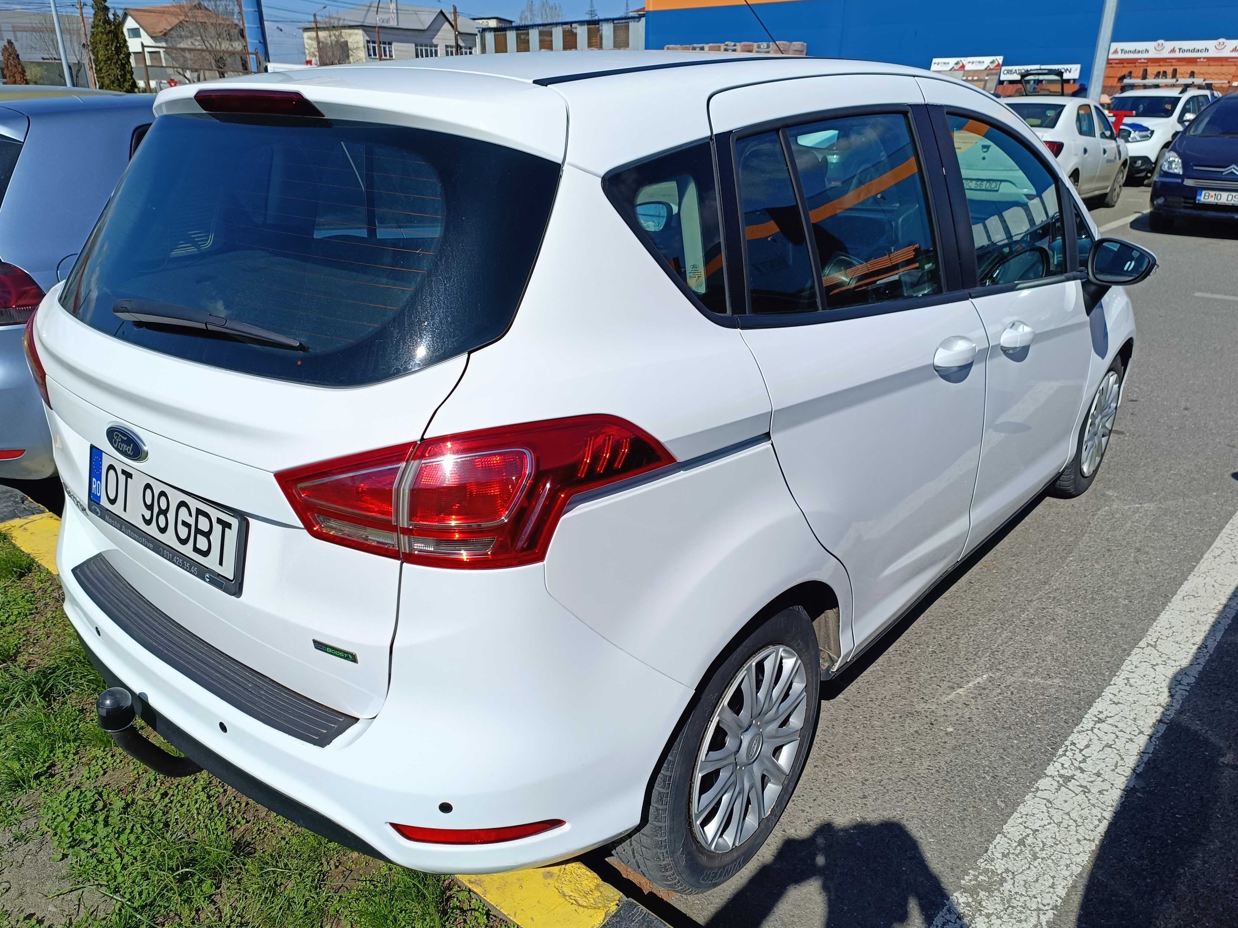 Ford B max, an 2014, 148000 km, motor 100 cp, benzina, persoană fizică