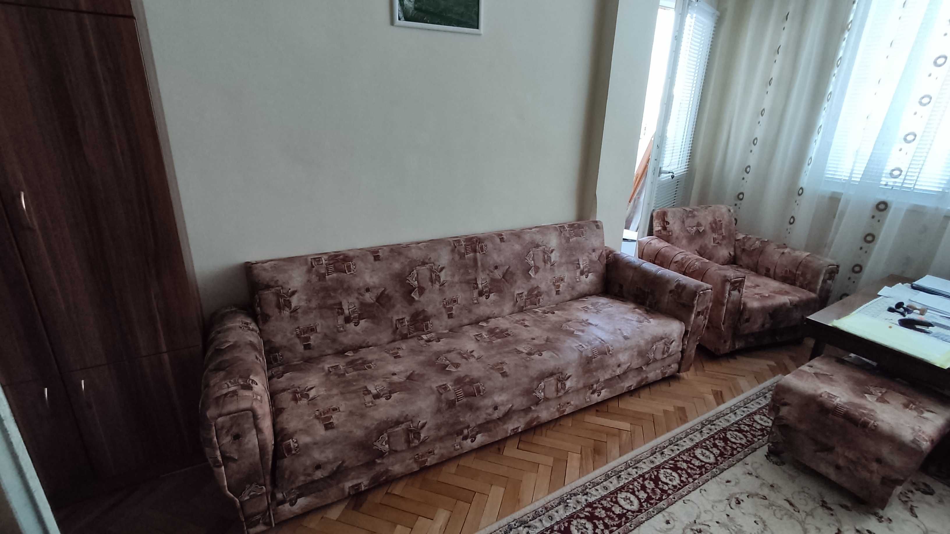 фотьойл с табутетки