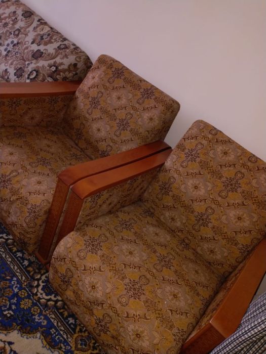 Диван и 2 кресла