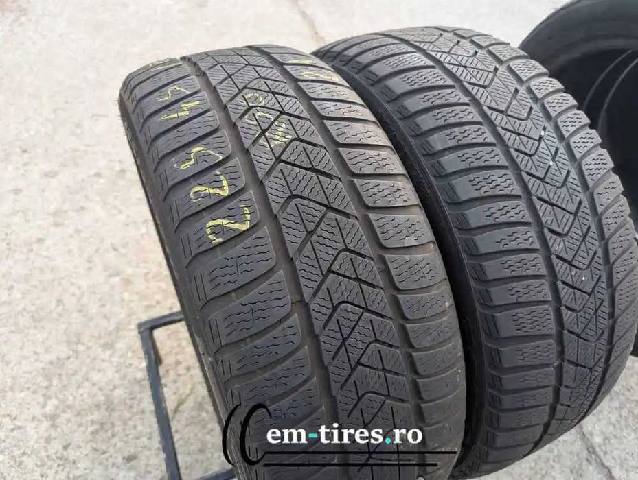 SET 2 Anvelope Iarna 225/45 R18 PIRELLI Sottozero 3 MOE 95H - Runflat