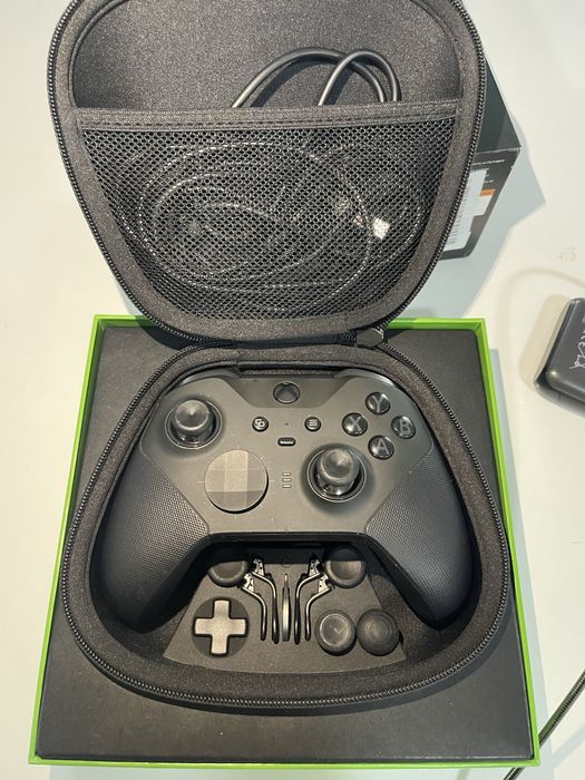 Controllere XBOX Elite Series 2 ,Stick Drift și Mici Defecte Estetice