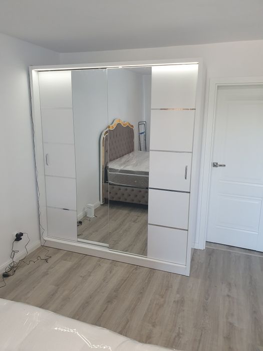 Montaj/demontaj mobilier