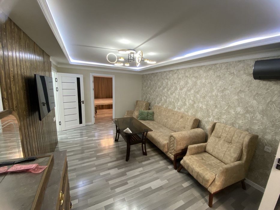 Сдается 2 ком Чиланзар 8 кв. ТЦ Пару  3 телевизора, 2 кондиционера