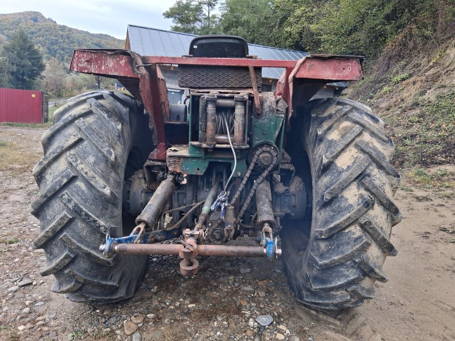 Vând tractor agricol