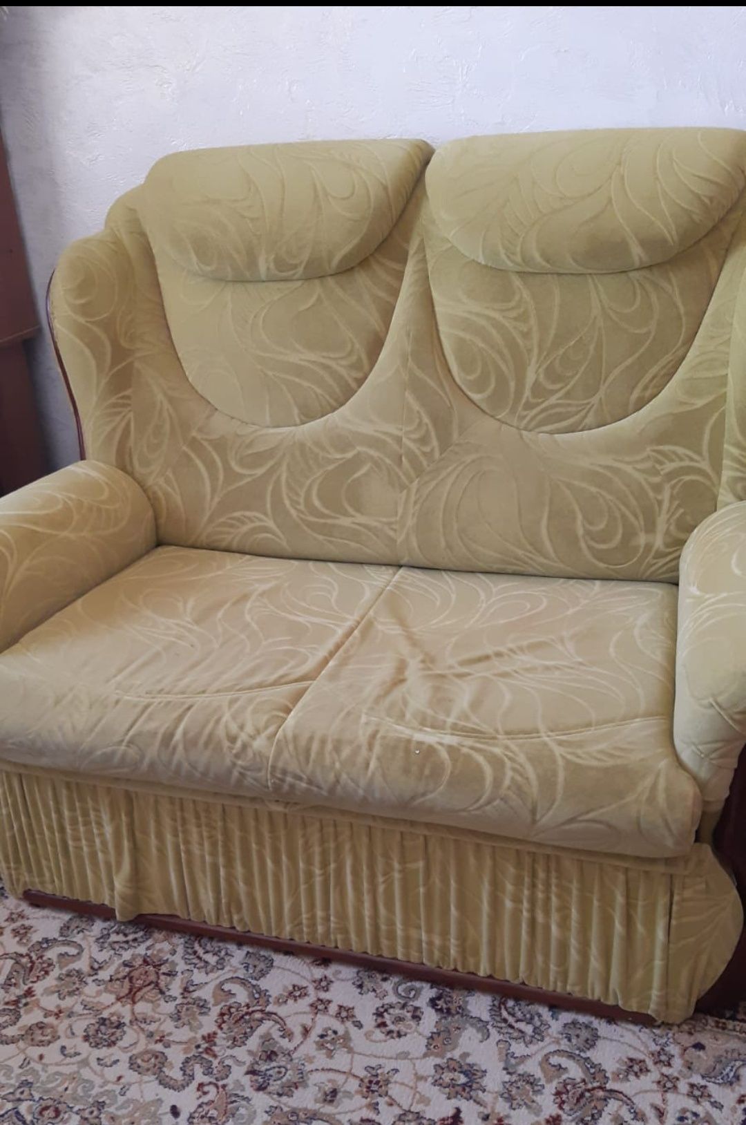 Продам диван-двойку