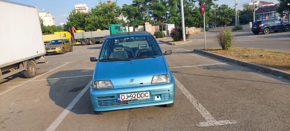 Vând Fiat 500 Solei