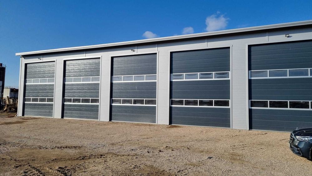 Usi de garaj industriale