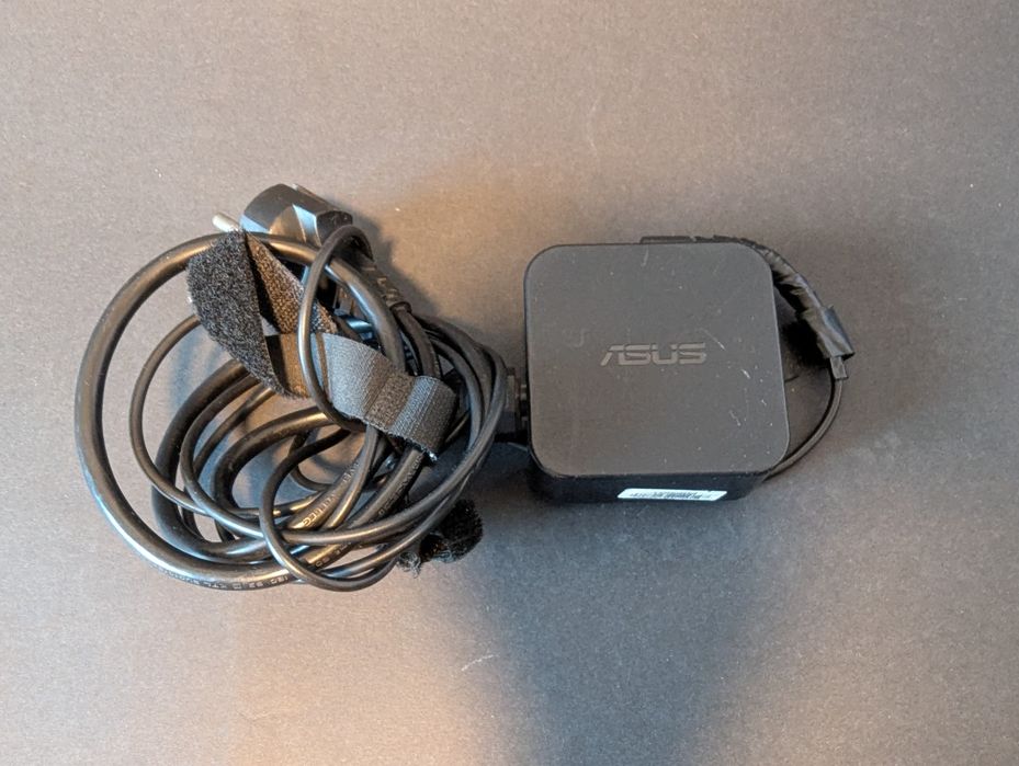 Laptop/notebook ASUS - ASUSPRO - i3, 4GB RAM