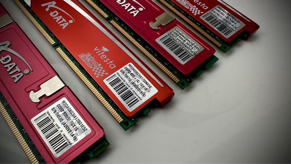 Memorii DDR2 800 DE 1GB memorii ram pc ddr2 calculator