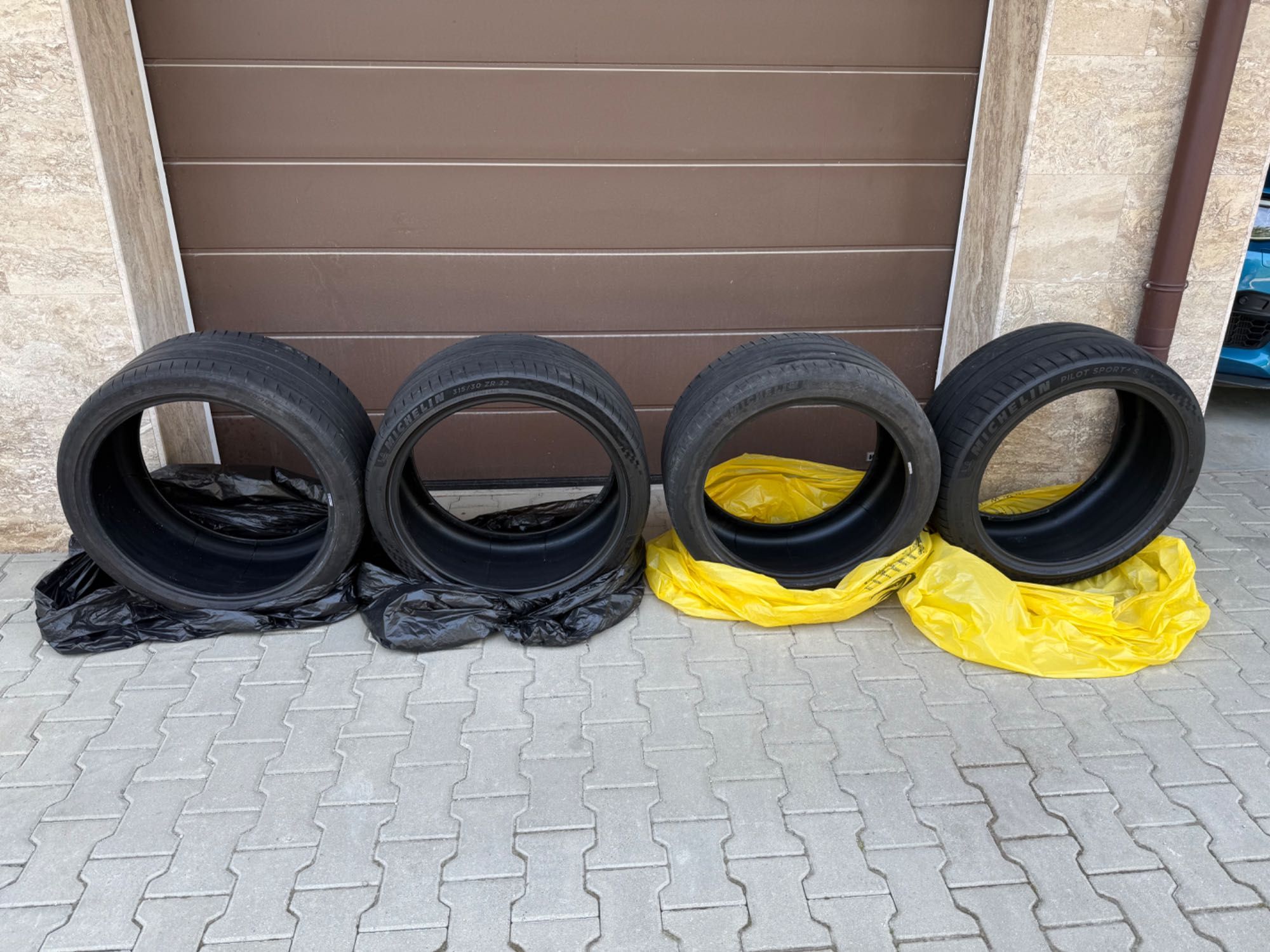 Michelin Pilot Sport 4S XL 295 35 21 и 315 30 22 BMW спорт пакет X5M 6