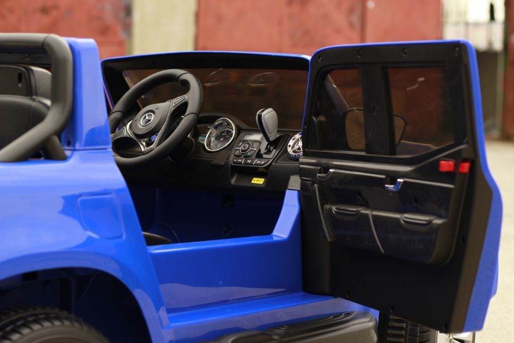 Masinuta electrică pentru 2 copii Mercedes X-Class #Blue