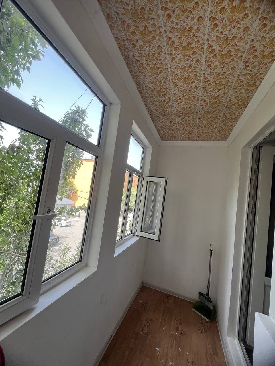 Түркістан, 1-мкр, 48 дом, 2-бөлмелі пәтер сатылады. 2-к кв продаётся