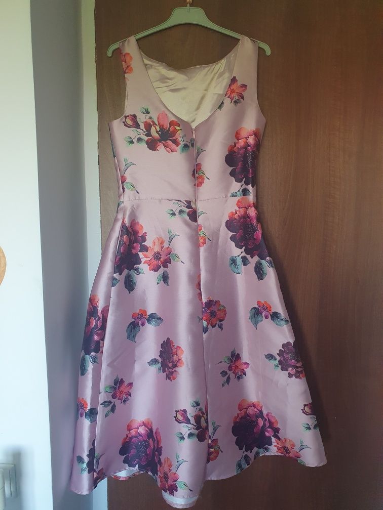 Rochie noua cu eticheta marime M