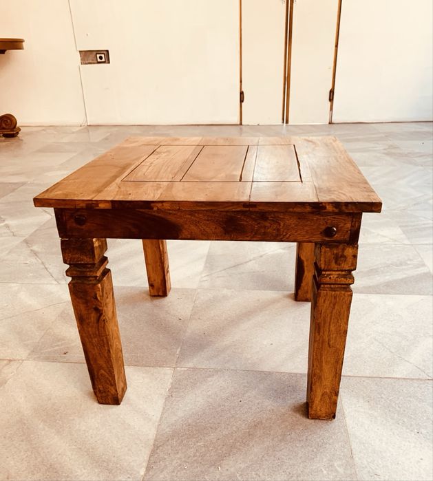 Уникална ръчно изработена масивна дървена маса  от мангово дърво