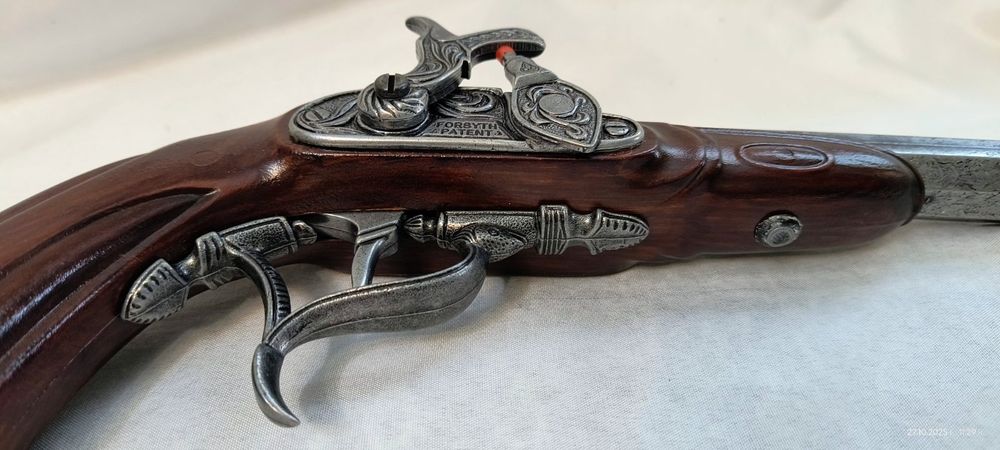 Капсулен пистолет за украса и декорация Joseph Kirner