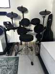 Tobe electronice Alesis Nitro Mesh Kit