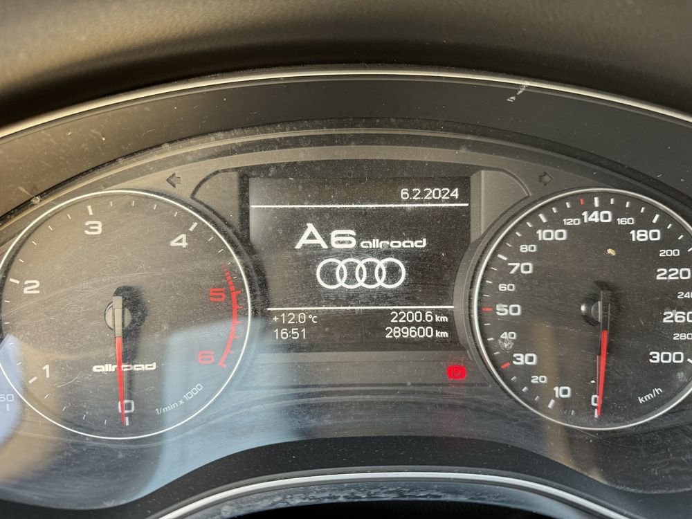 Audi A6 Allroad 3.0 2014