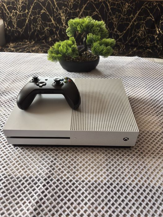 Xbox One S 1 tb