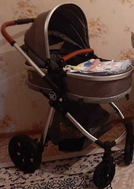 Продам детскую коляску
