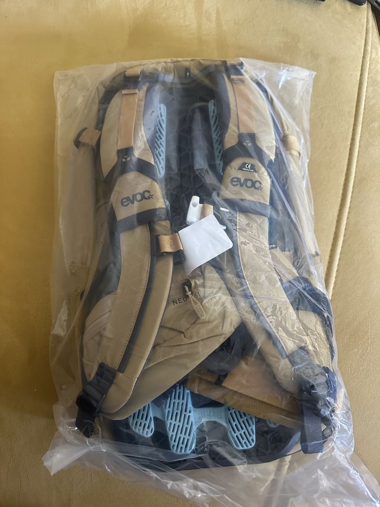 Раница за колело Evoc Neo 16 S/M