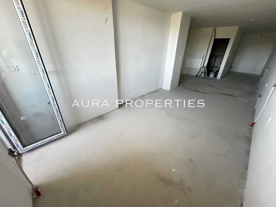 Продава се Двустаен апартамент в с. Бели Лом, Област Разград - 58 кв.м за 1381 €/кв.м - Снимка #1