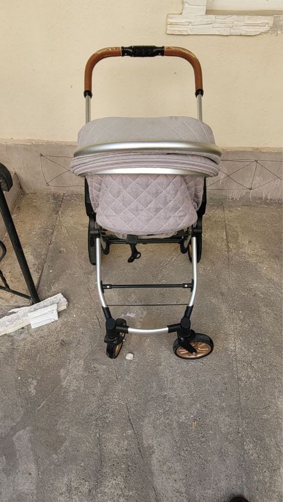 Продаю коляску kidilo 3в1