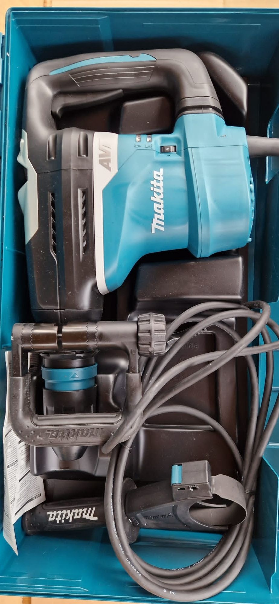 Makita rotopercutor nou