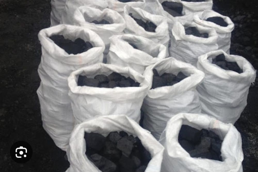 Уголь,Дрова в мешках