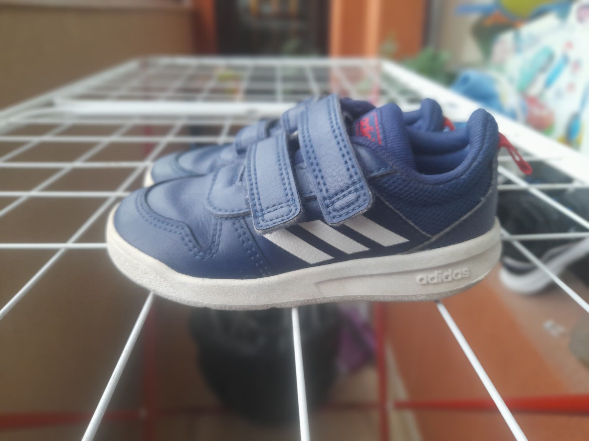 Маратонки Adidas  Размер 24