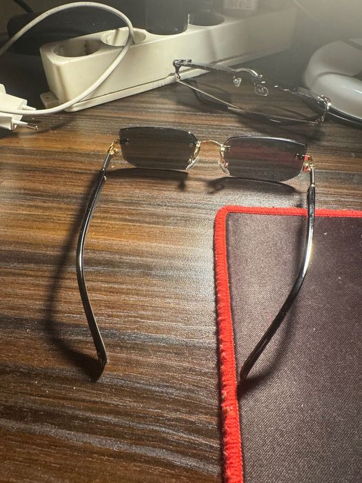 Слънчеви очила без рамка