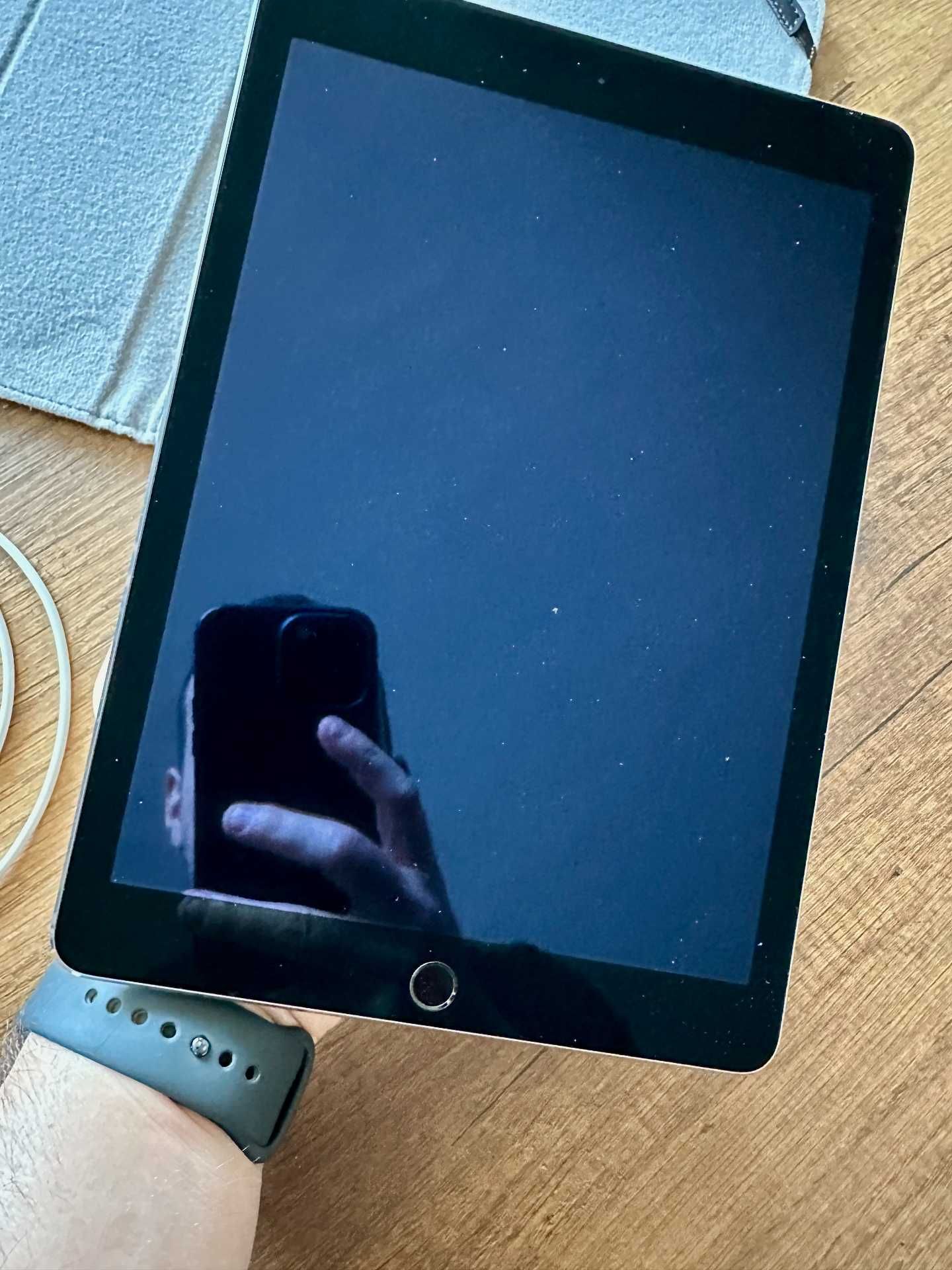 Apple iPad Air 2 16GB Space Gray