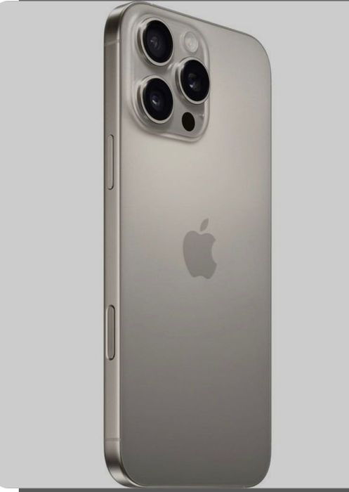 iPhone 16 pro max ! Като нов е ! 100%батерия