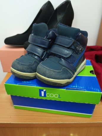 Детские ботинки 5000тнг