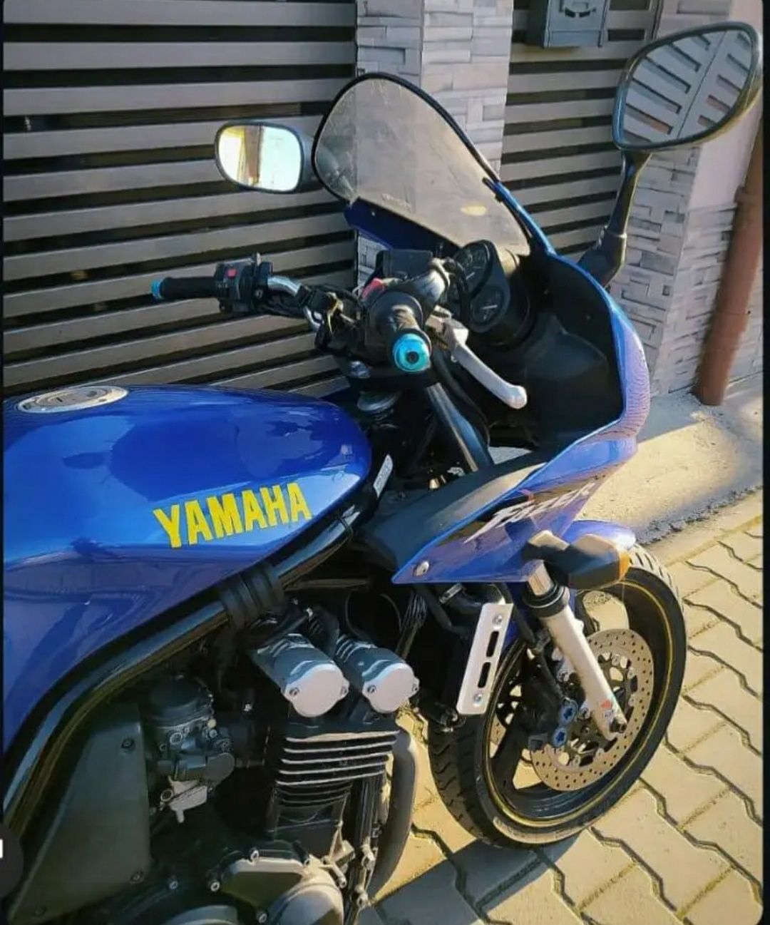 YAMAHA  FZ600S ( FAZER )  Face-Lift Inmatriculat RO