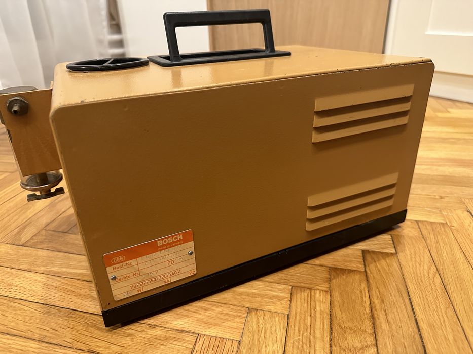 Bosch CO tester evacuare esapament emisii gaze noxe test