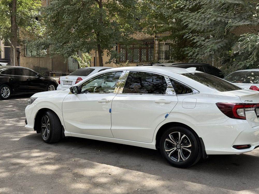 Honda crider moshinani umuman chaqa chuqasi yo apsalyutni yangi trupdi