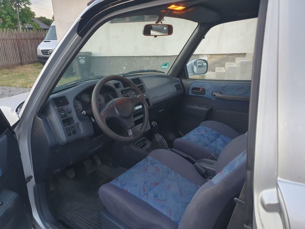 Toyota Rav 4 An 1998 Motor 2.0 benzina