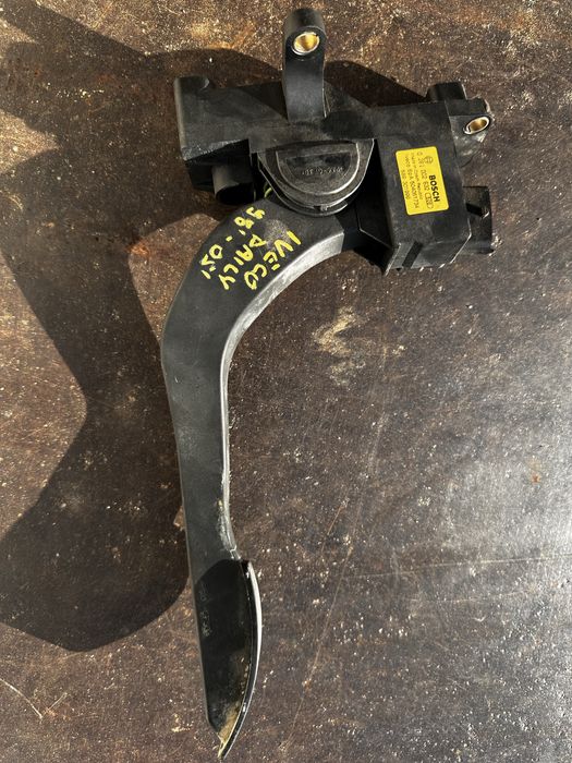 Pedala acceleratie Iveco Daily