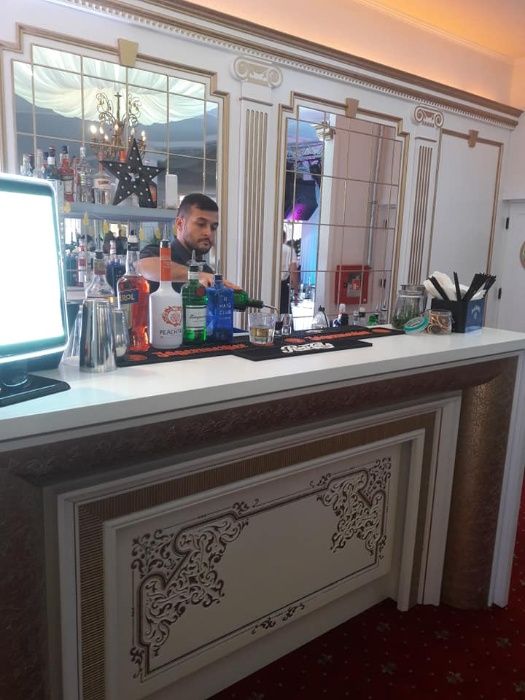 Cocktail bar mobil barman evenimente valcea nunti, corporate, botezuri