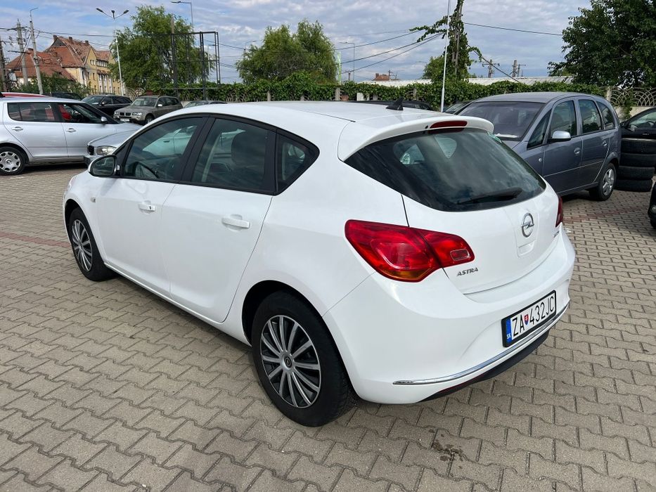 Opel Astra j 1.4i + GPL an 2014