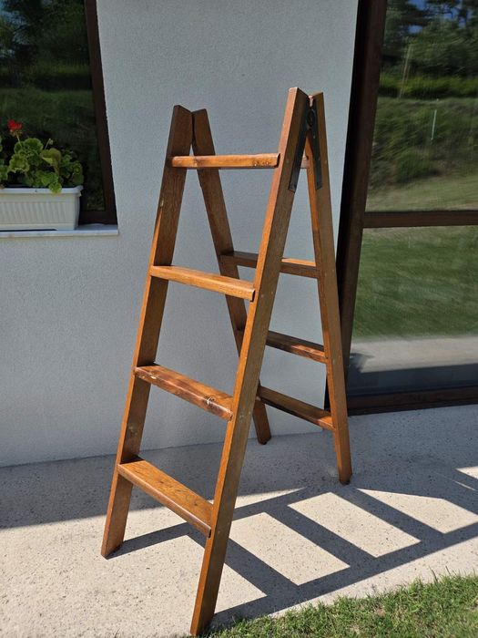 Стълба-библиотекарска