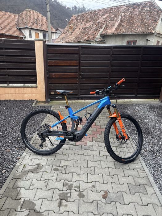 Bicicleta Electrica Cube Stereo Hybrid 140 HPC Actionteam 750 2023