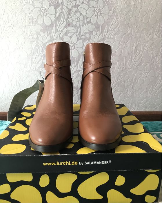 Осенние ботинки