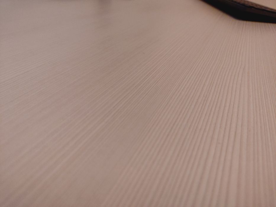 Masa 130x85x75 (Lxlxh) bej deschis + 4 scaune