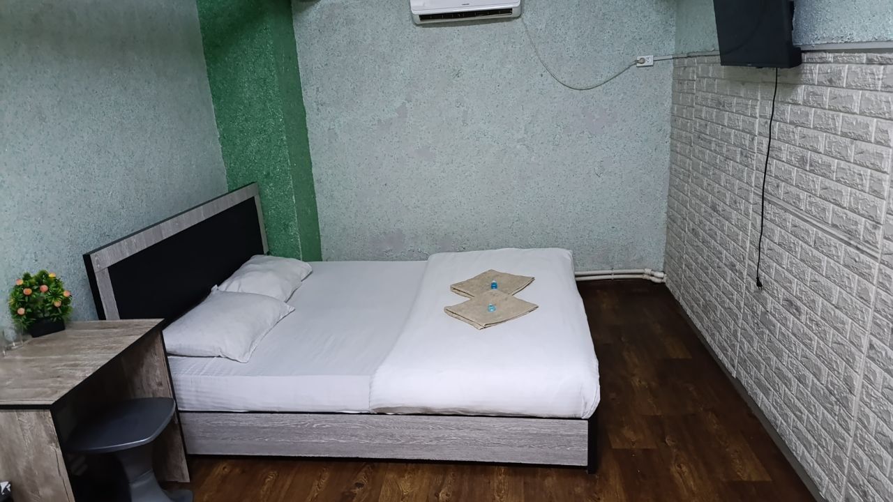 Ttzda Toza Mexmonxona