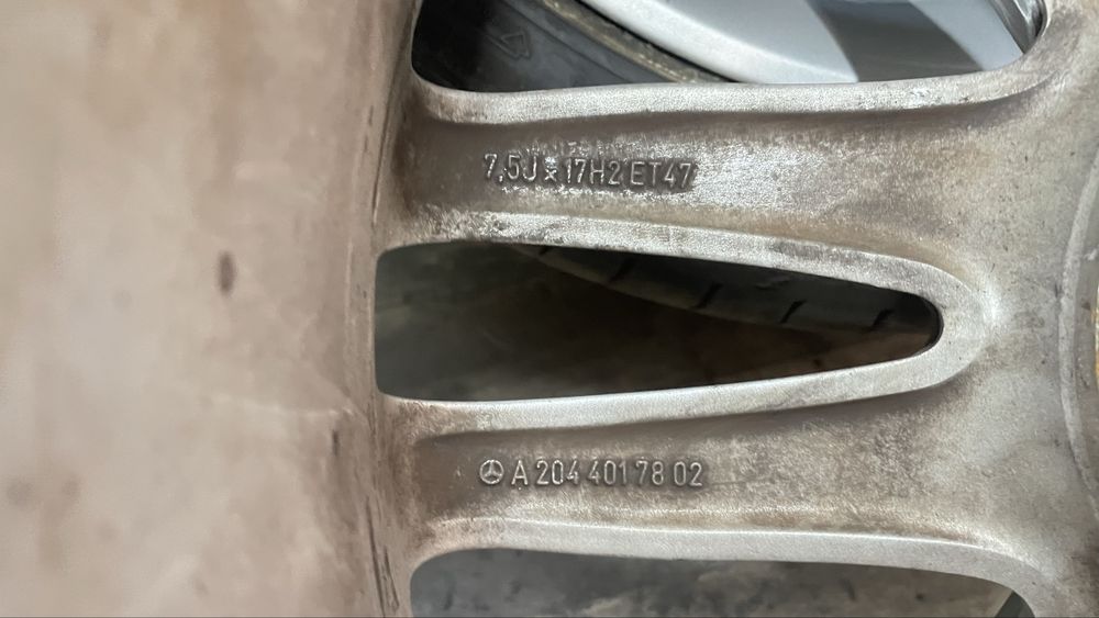 Джанти с гуми 5х112 R17 спорт пакет