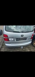 Продавам vw touran 2.0 tdi 140 к.с 2004