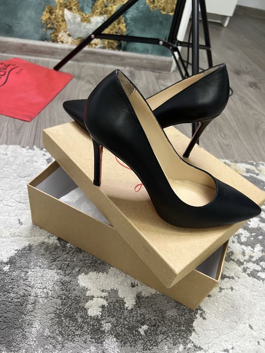 Sandale-Pantofi Louboutin-piele naturală 100%POZE REALE