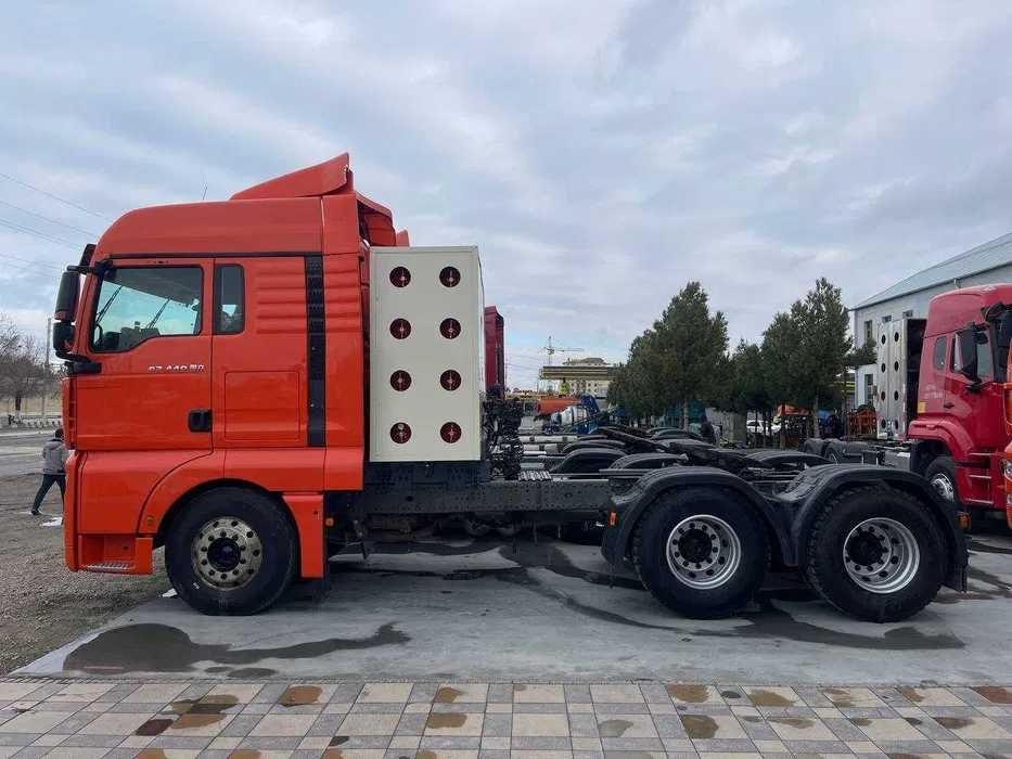 Sitrak G7 6x4 седельный тягач
